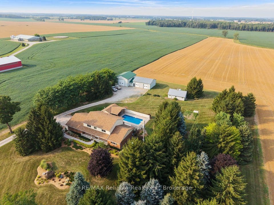 43804 Hydro Line Road, Huron East, ON N0K 1W0 – main photo