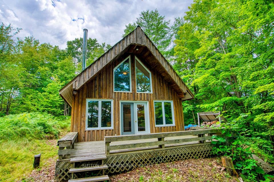 6559 Salmon Lake Road, Frontenac, ON K0H 2T0 – main photo
