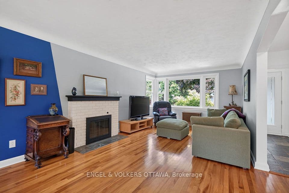 134 Rachael Avenue, Alta Vista and Area, ON K1H 6C6 – photo 2