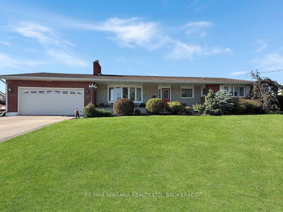 27 Lindbergh Drive, Fort Erie, ON L2A 2Z5 – photo 2