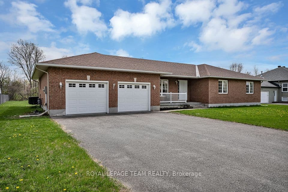6668 Tommary Drive, Greely - Metcalfe - Osgoode - Vernon and Area, ON K4P 1G8 – photo 3