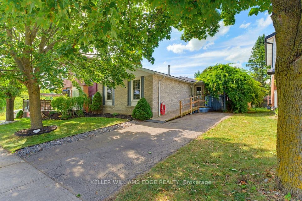431 West Acres Drive, Guelph, ON N1K 1N2 – main photo