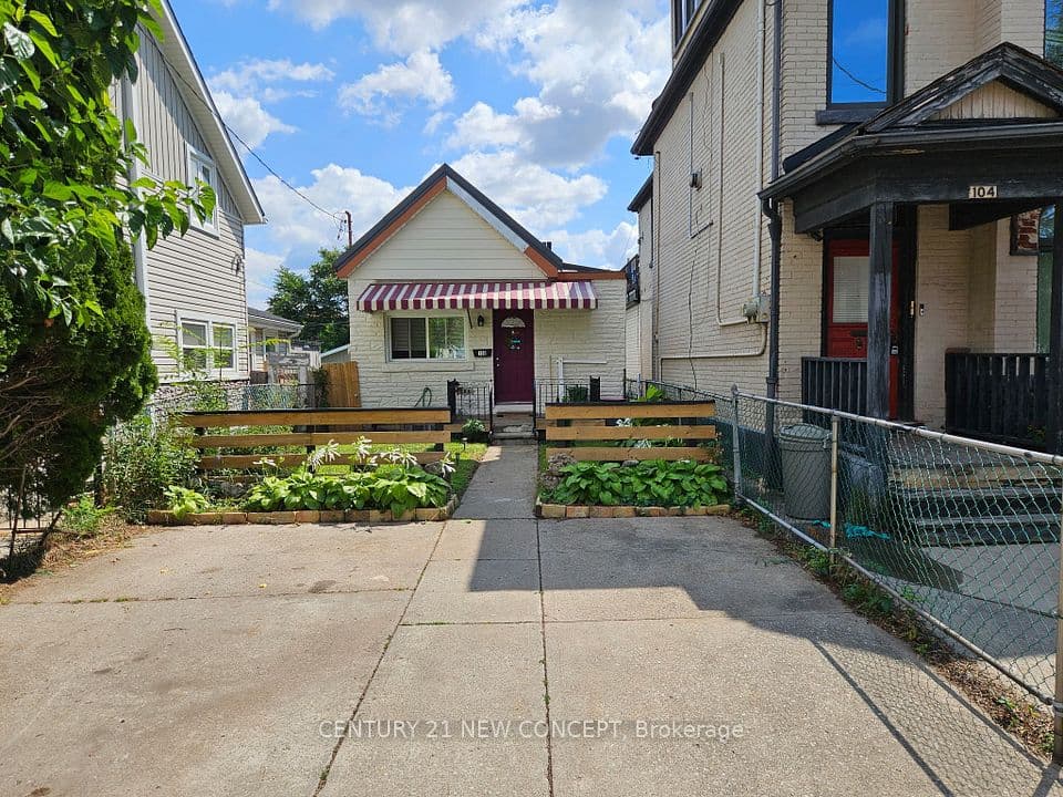 106 Emerald Street N, Hamilton, ON L8L 5K4 – main photo