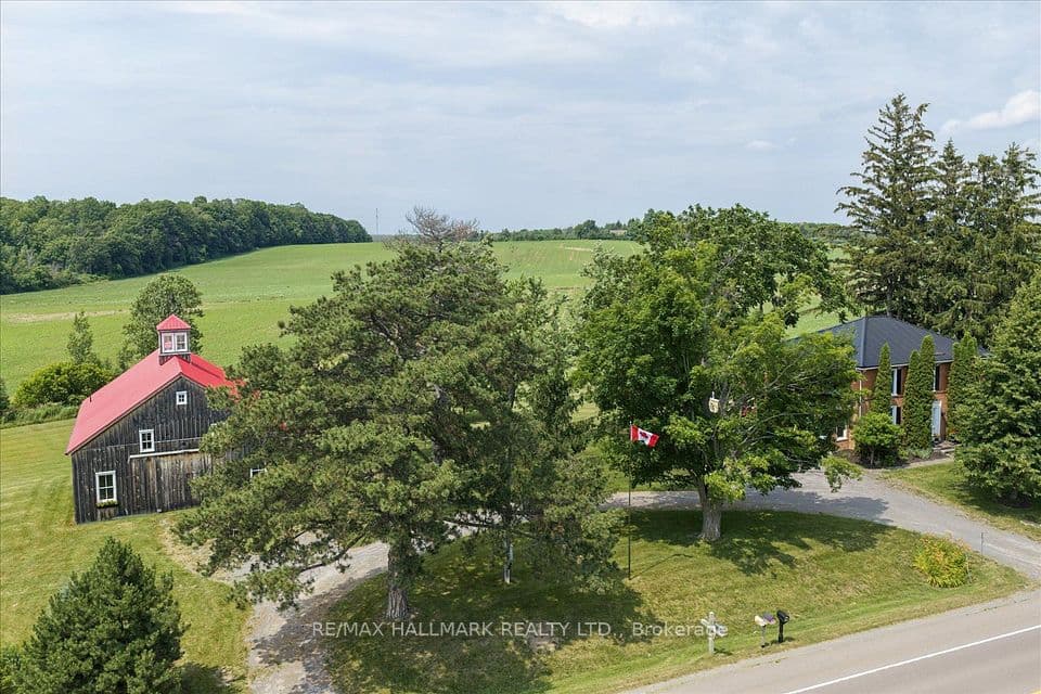 13840 Loyalist Parkway, Prince Edward County, ON K0K 2T0 – main photo