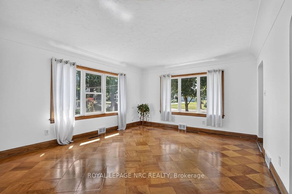 3832 Highland Drive, Fort Erie, ON L0S 1N0 – photo 2