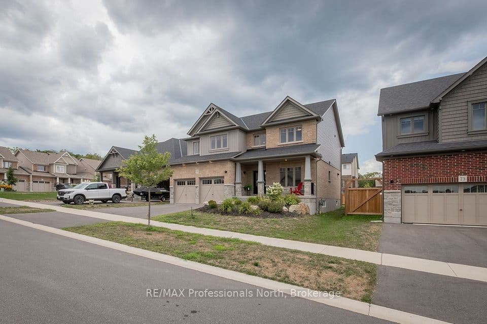 75 Eaglecrest Avenue, Huntsville, ON P1H 0G5 – photo 2