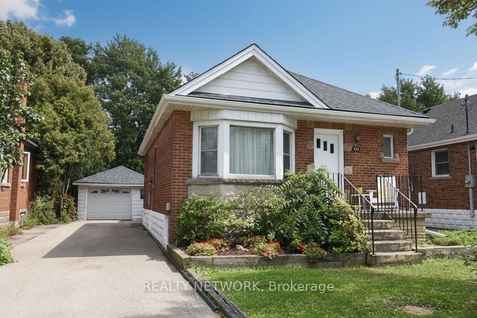 575 Upper Wentworth Street, Hamilton, ON L9A 4V1 – photo 3