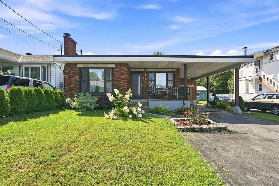 464 Laurier Street, Hawkesbury, ON K6A 2A6 – main photo