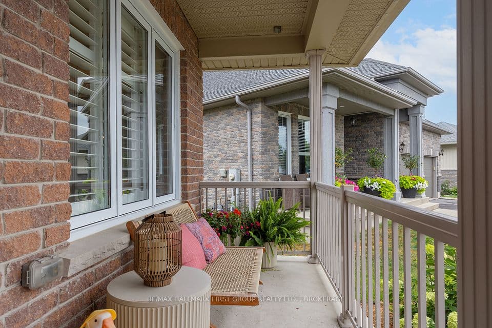 1286 Mazzolin Crescent, Kingston, ON K7P 0G6 – photo 3