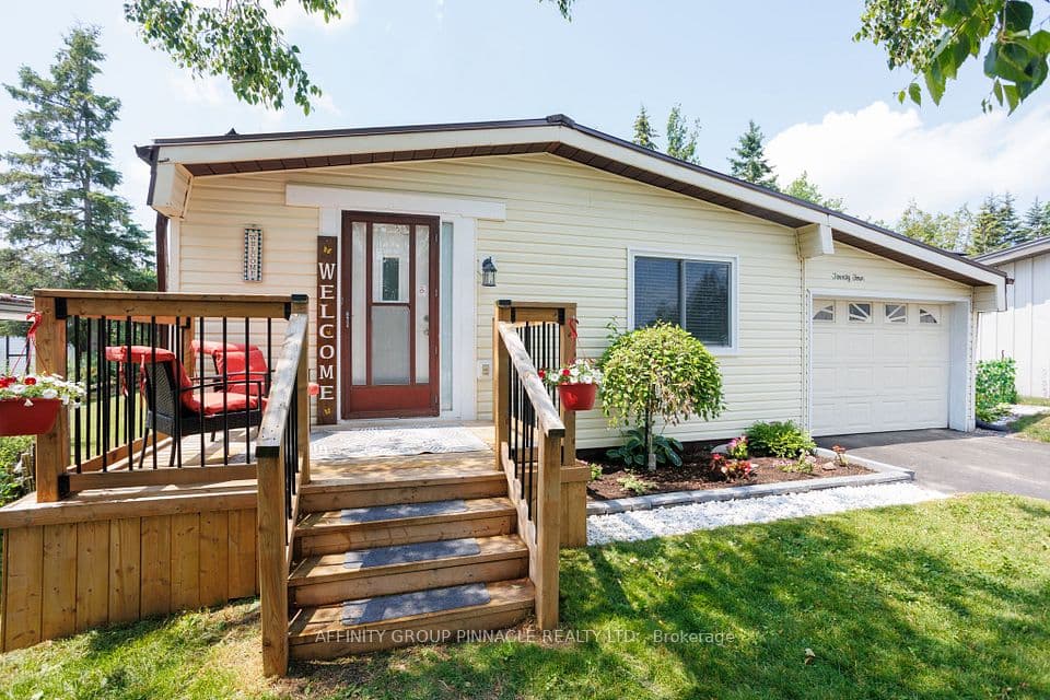 24 Circle Drive, Kawartha Lakes, ON K9V 0H7 – main photo
