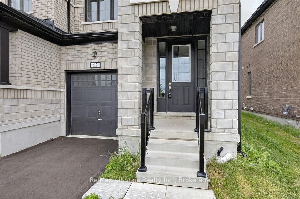 62 Corley Street, Kawartha Lakes, ON K9V 6C2 – photo 3