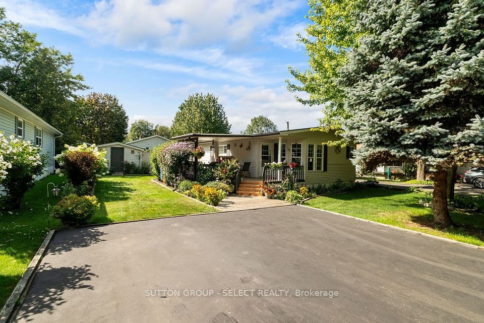 11 Huron Lane, Ashfield-Colborne-Wawanosh, ON N7A 3Y2 – photo 3