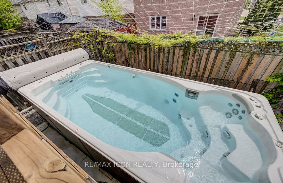 124 Prosperity Drive, Kitchener, ON N2E 4E8 – photo 2