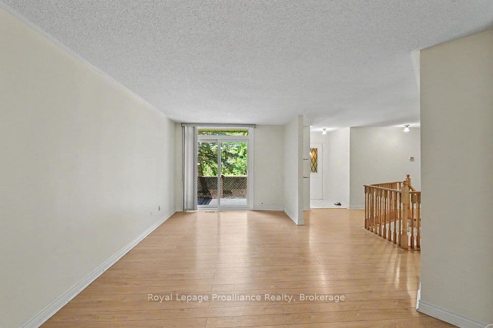 245 Elgin Street W 201, Cobourg, ON K9A 5M1 – photo 3