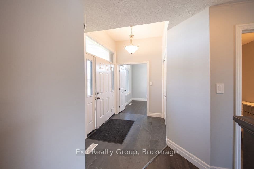 49 Lanark Drive, Belleville, ON K8N 0G8 – photo 3