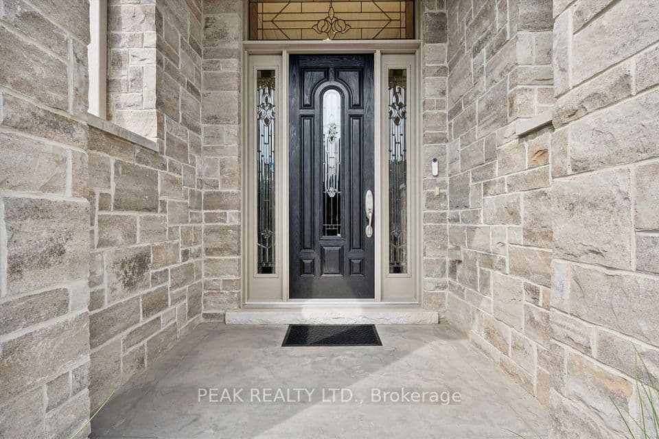 111 OAK PARK Drive, Waterloo, ON N2K 0B3 – photo 2