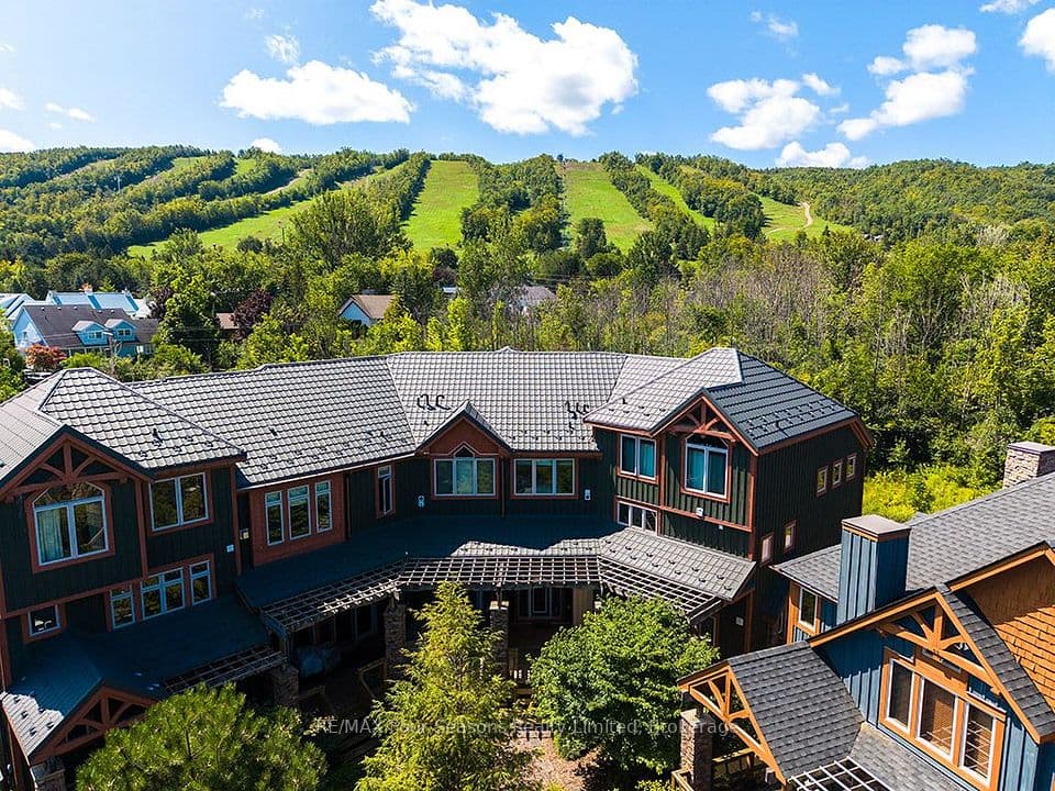 214 Blueski George Crescent 44, Blue Mountains, ON L9Y 0V5 – main photo