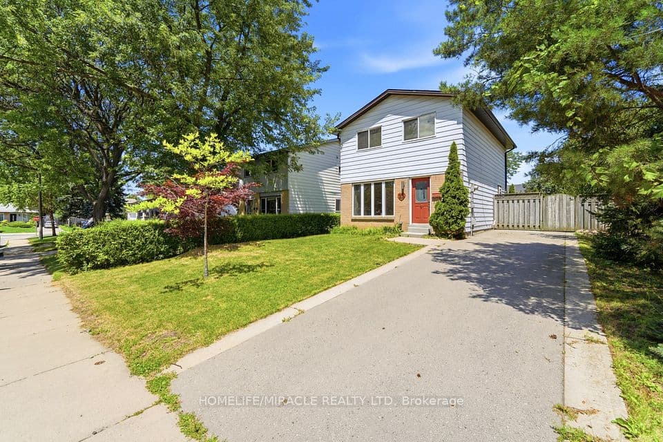 23 Heatherdale Place, Hamilton, ON L9C 6K7 – photo 2
