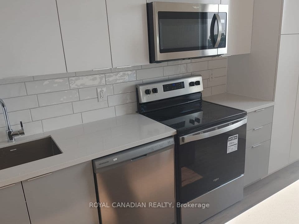 7 Erie Avenue 506, Brantford, ON N3S 0K5 – photo 2