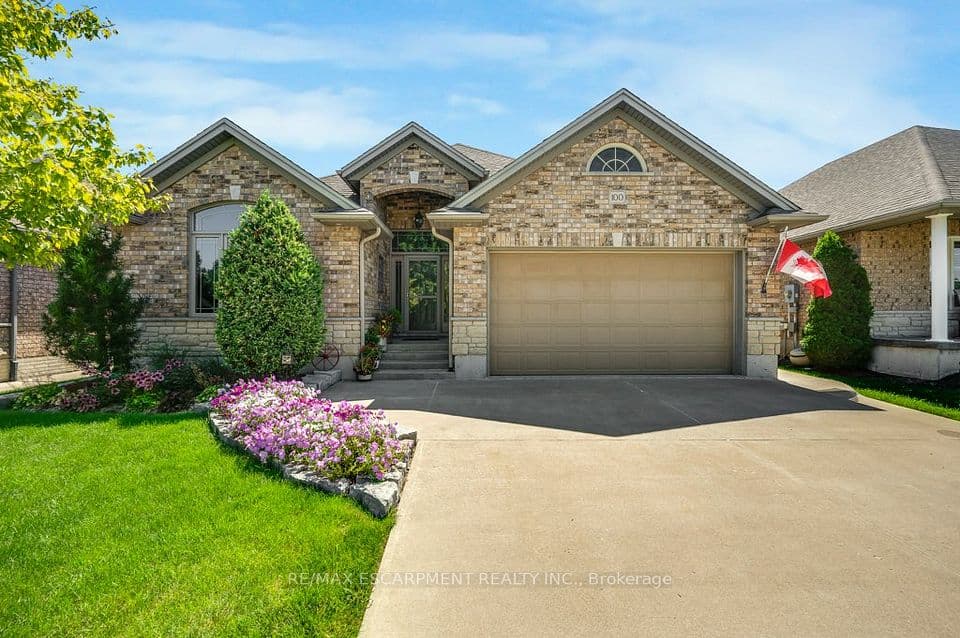100 Willowdale Crescent, Norfolk, ON N0A 1N5 – main photo