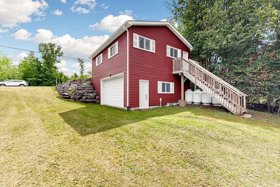 111 Campbell Beach Road, Kawartha Lakes, ON L0K 1B0 – photo 3
