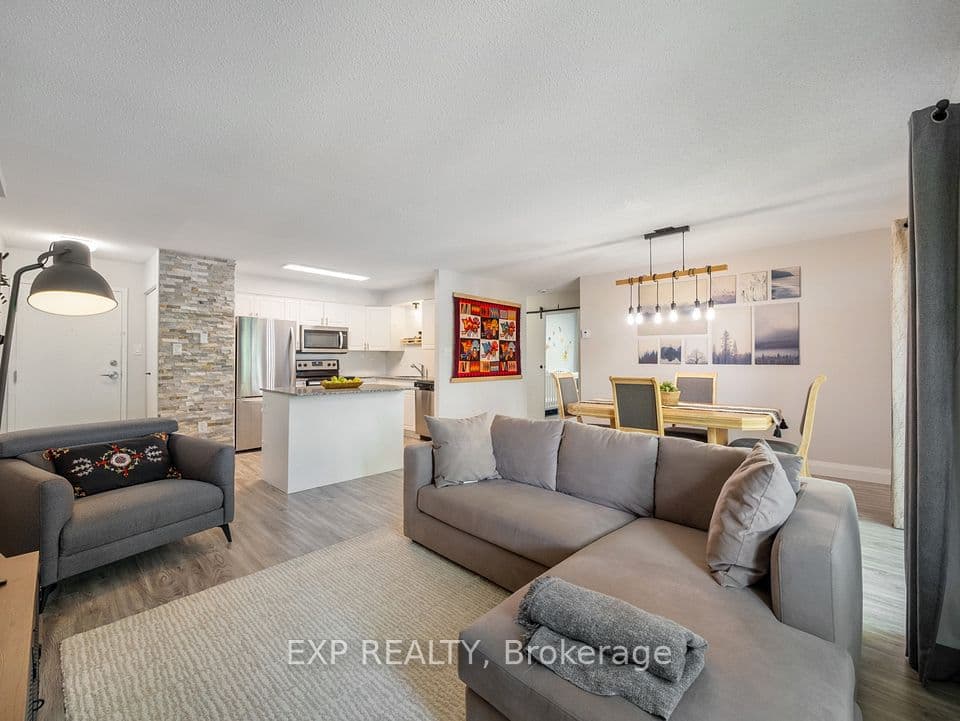 276 Eiwo Court 301, Waterloo, ON N2K 3M6 – photo 2