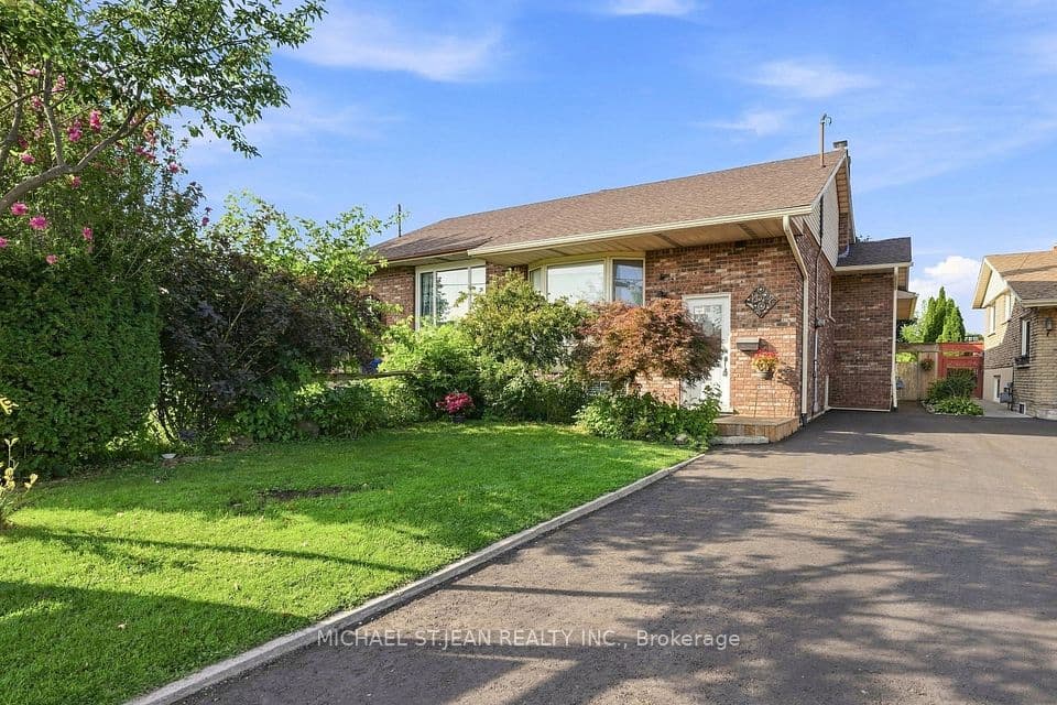 50 Adis Avenue, Hamilton, ON L9C 6V3 – photo 3