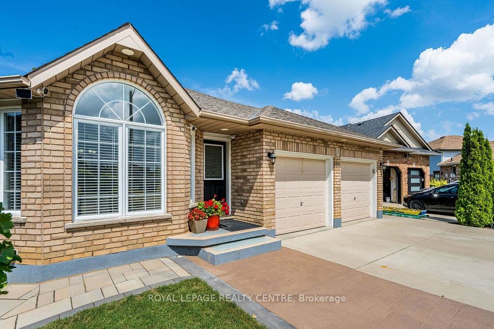3 Vineberg Drive, Hamilton, ON L9B 2P6 – photo 3