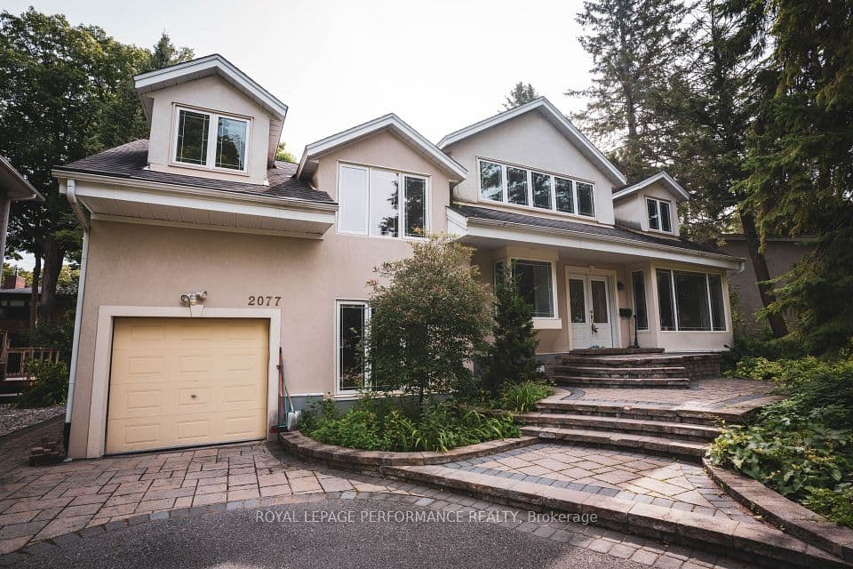 2077 PALMER Avenue, Alta Vista and Area, ON K1H 5Z3 – main photo