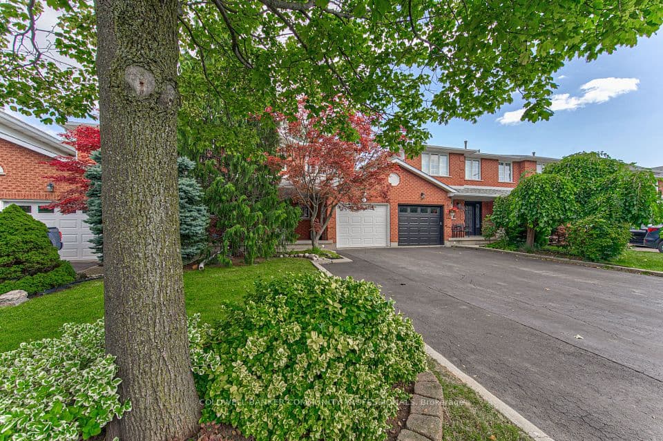 86 Chelsea Crescent, Hamilton, ON L8E 5R8 – photo 2
