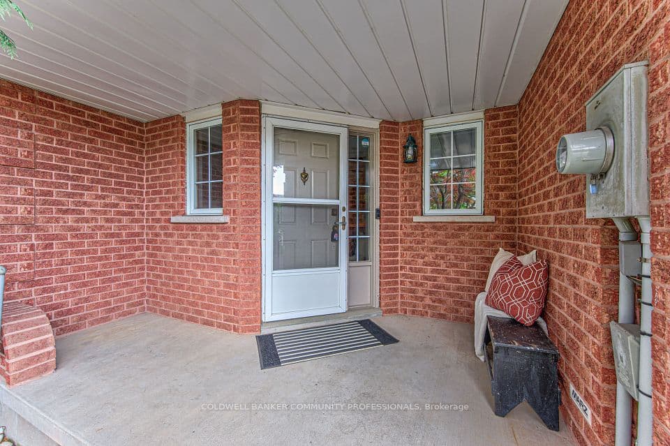 86 Chelsea Crescent, Hamilton, ON L8E 5R8 – photo 3