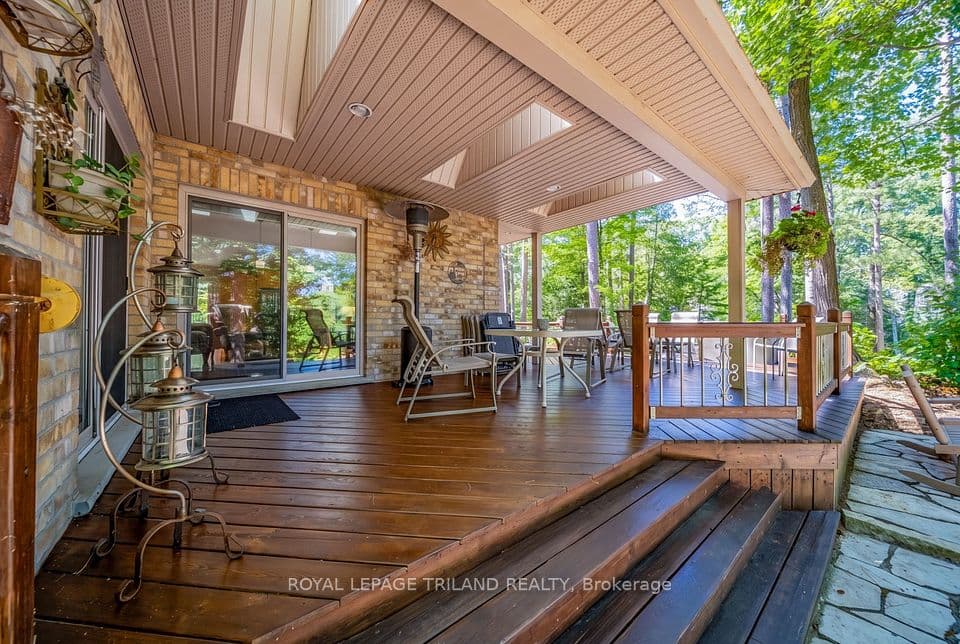 9958 Riverview Road, Lambton Shores, ON N0M 1T0 – photo 3