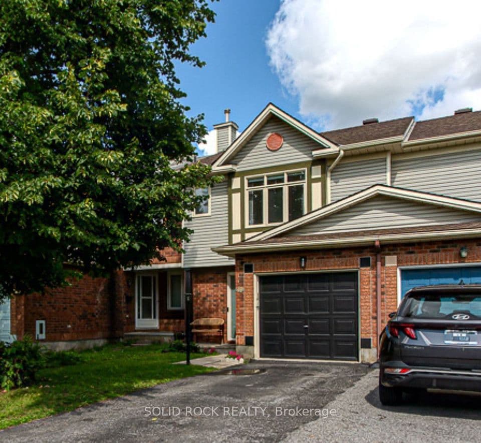 49 Longshire Circle, Barrhaven, ON K2J 4K7 – main photo