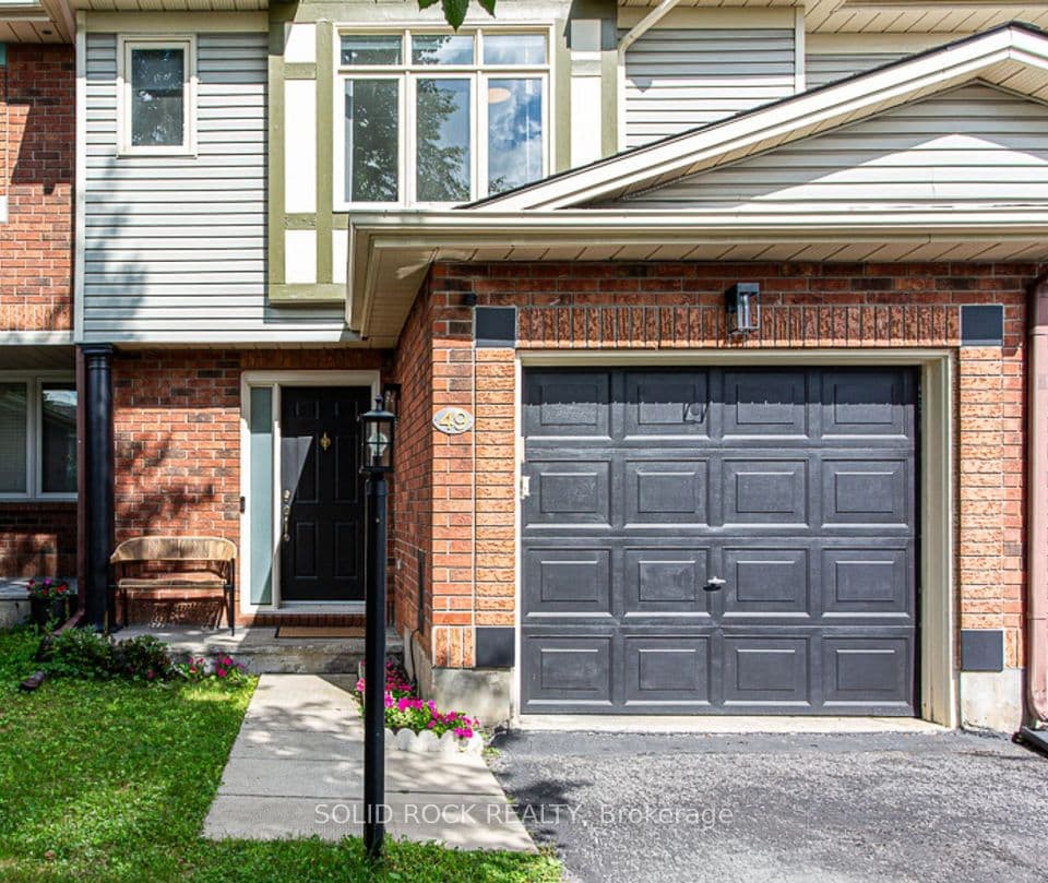 49 Longshire Circle, Barrhaven, ON K2J 4K7 – photo 3