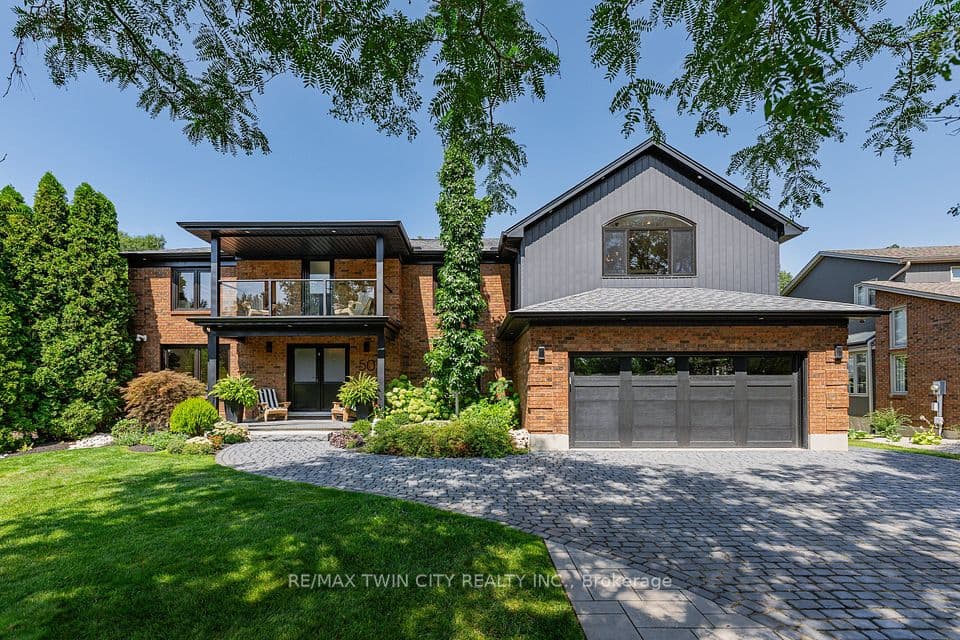 50 Roehampton Court, Kitchener, ON N2A 3L1 – photo 2