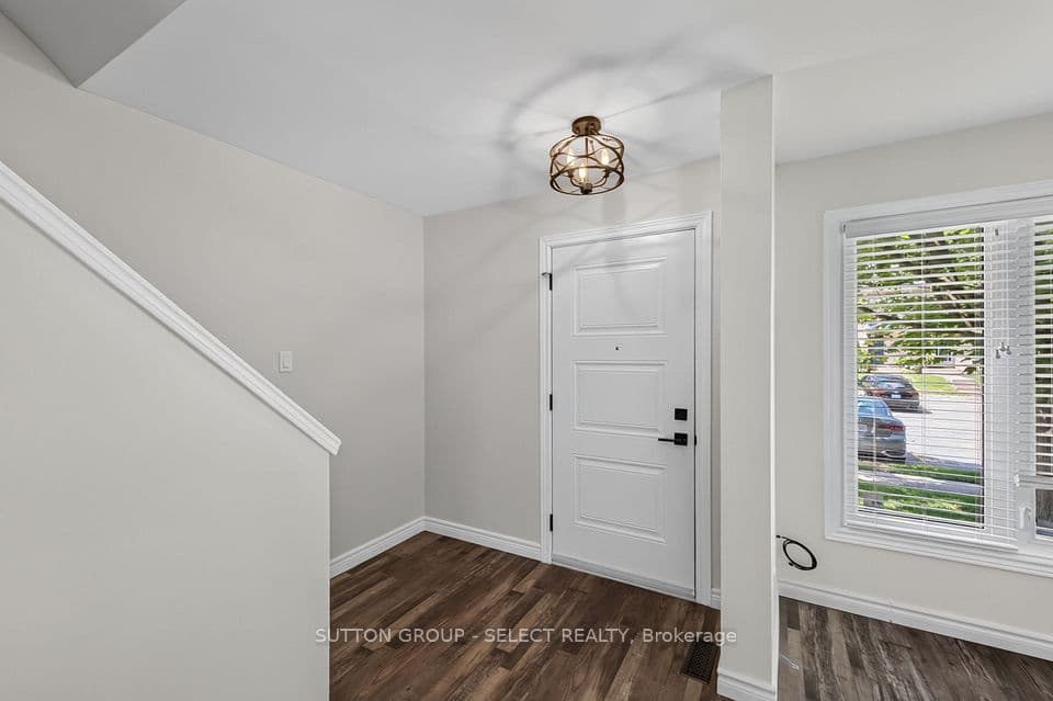 925 Lawson Road 8, London North, ON N6G 4X3 – photo 3