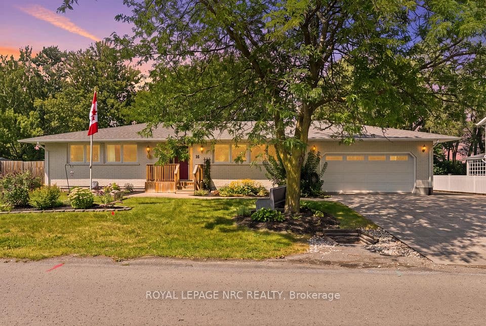 16 DUMFRIES Street, Niagara-on-the-Lake, ON L0S 1L0 – photo 2