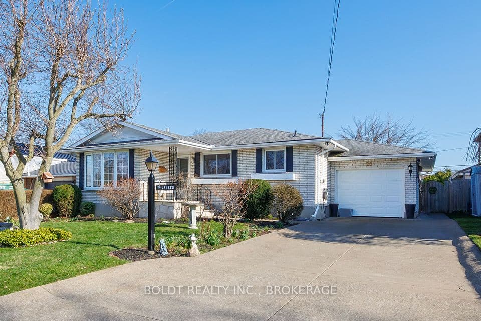 15 Nottingham Court, St. Catharines, ON L2M 1L6 – main photo