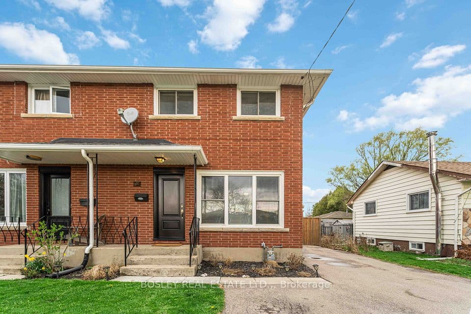 75 Wildwood Road, St. Catharines, ON L2M 1E1 – main photo