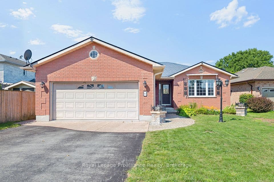 4 Wilmot Court, Belleville, ON K8P 5H1 – photo 2
