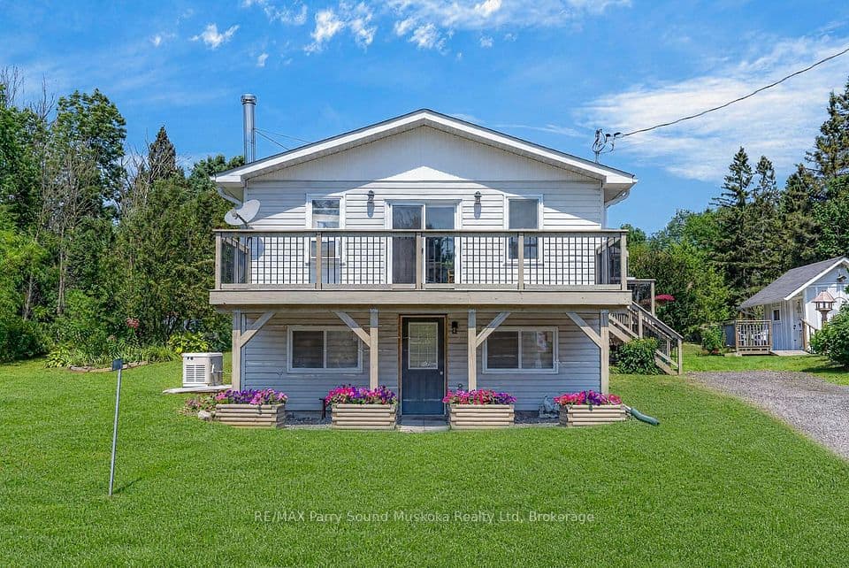 22 Ahmic Street, Magnetawan, ON P0A 1A0 – main photo