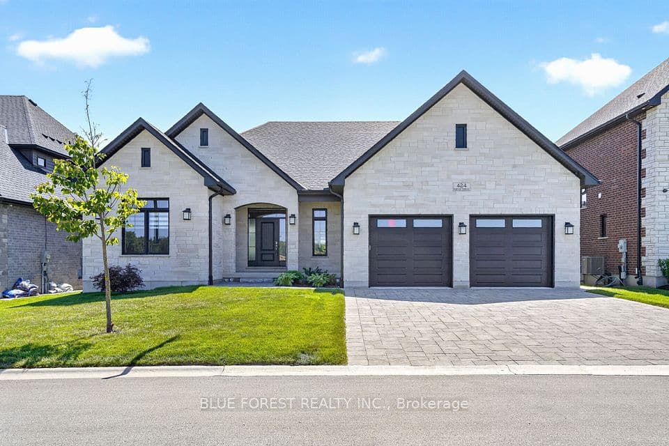 424 Warner Terrace, London North, ON N6G 0E6 – main photo