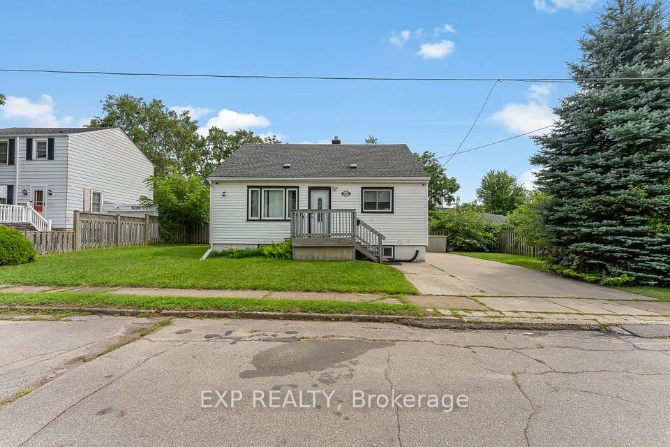 6304 Finlay Avenue, Niagara Falls, ON L2G 4C5 – main photo