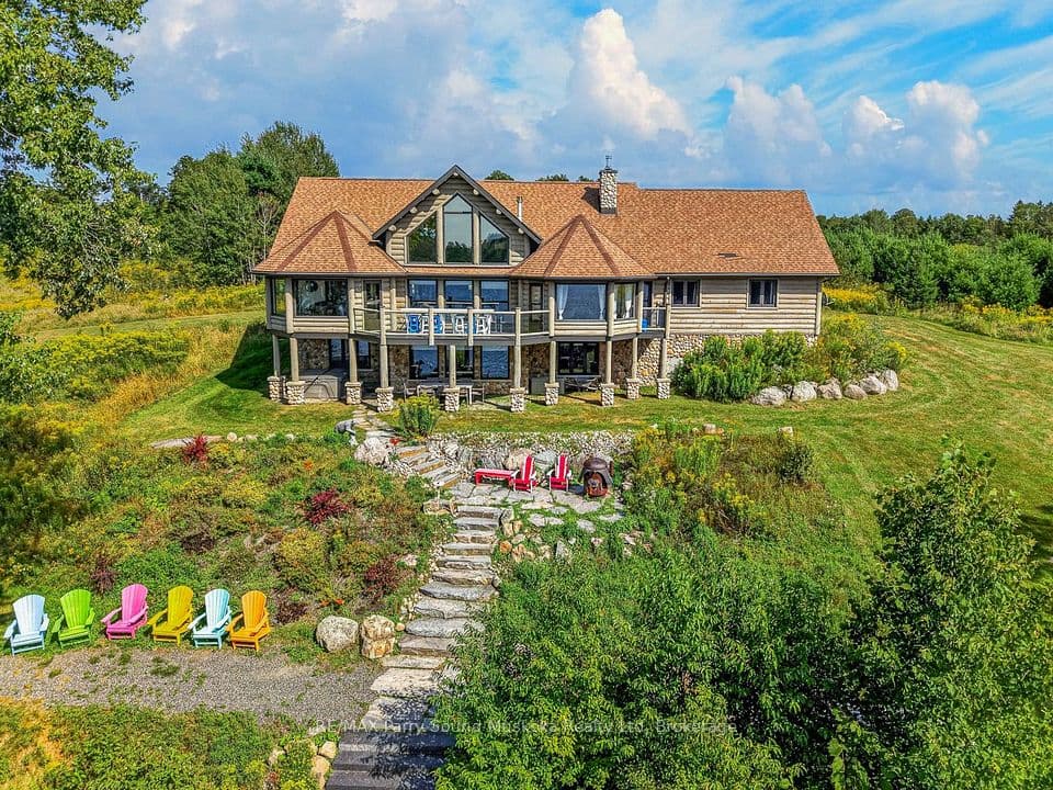 64 Mccords Road, McKellar, ON P2A 0B5 – main photo