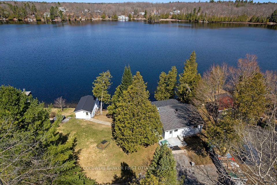 214 Parsons Way, Lanark Highlands, ON K0G 1K0 – main photo
