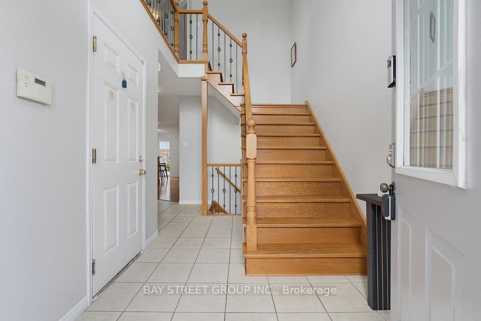 1898 BLACKWATER Road, London North, ON N5X 4M1 – photo 2