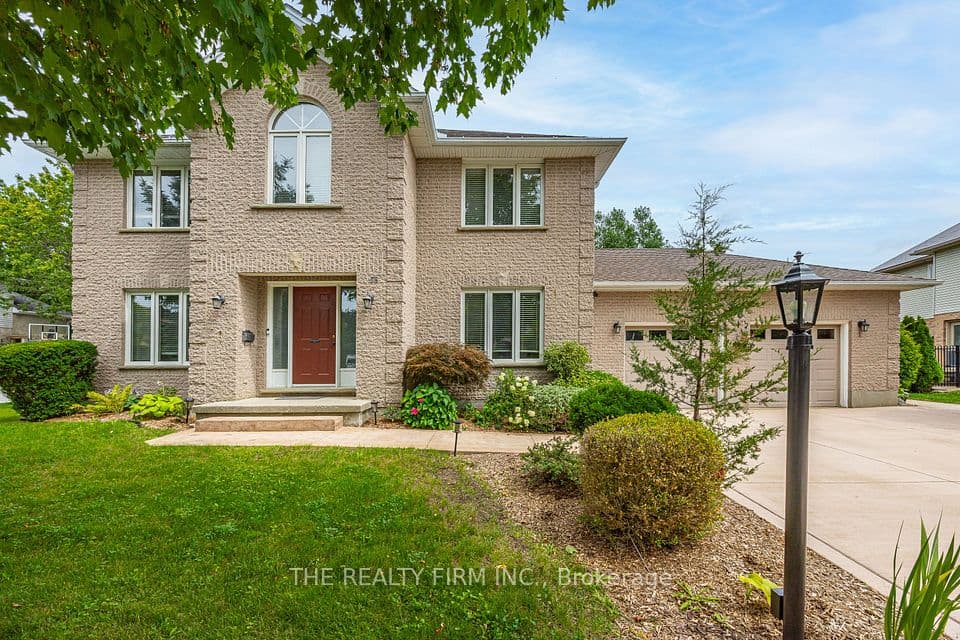 58 Dissing Crescent, London North, ON N6H 5M4 – main photo