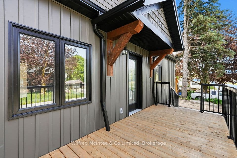 550 Wellington Street, Minto, ON N4W 3G9 – photo 2