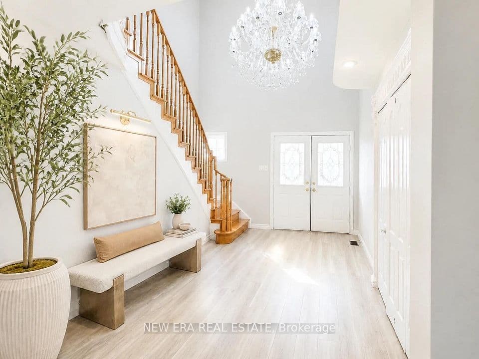 704 Brandenburg Boulevard, Waterloo, ON N2T 2V4 – photo 3