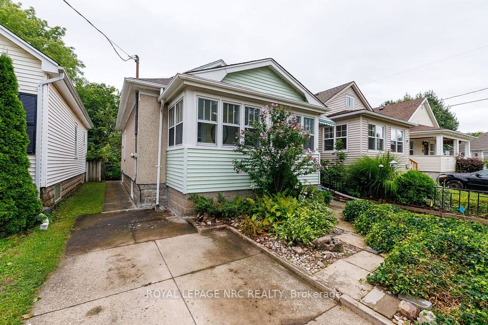 40 St. Patrick Street, St. Catharines, ON L2R 1K1 – photo 2